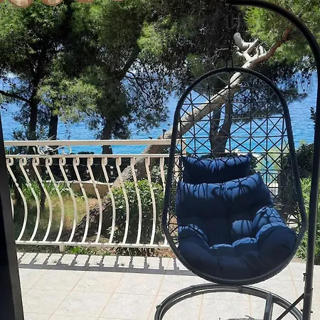 Maja Holiday home *